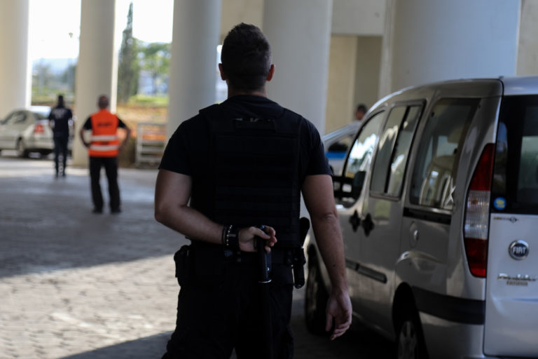 Εξάρθρωση κυκλώματος που διακινούσε ναρκωτικά σε Αττική, Ρόδο και Αγρίνιο – Εννέα συλλήψεις
