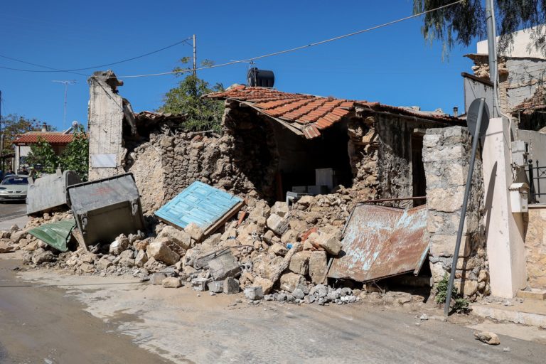 Δωρεές για τους σεισμόπληκτους της Κρήτης μέσω του Λογαριασμού Κρατικής Αρωγής