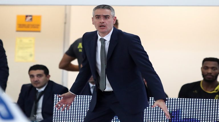 Καστρίτης: «Δεν γίνεται δεύτερη φορά να πετάμε ένα ημίχρονο»