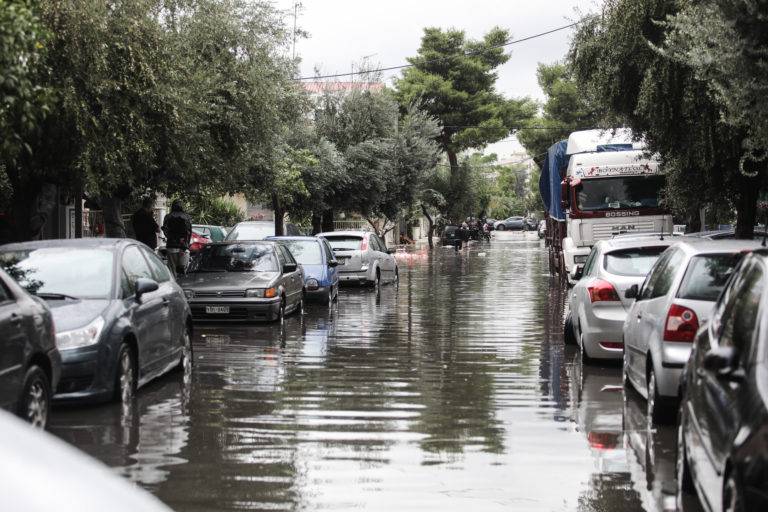 Κακοκαιρία «Μπάλλος»: Οι 3 περιοχές της Αττικής με τα μεγαλύτερα ύψη βροχής – Καταγράφηκαν σε 7 μόλις ώρες (εικόνα)