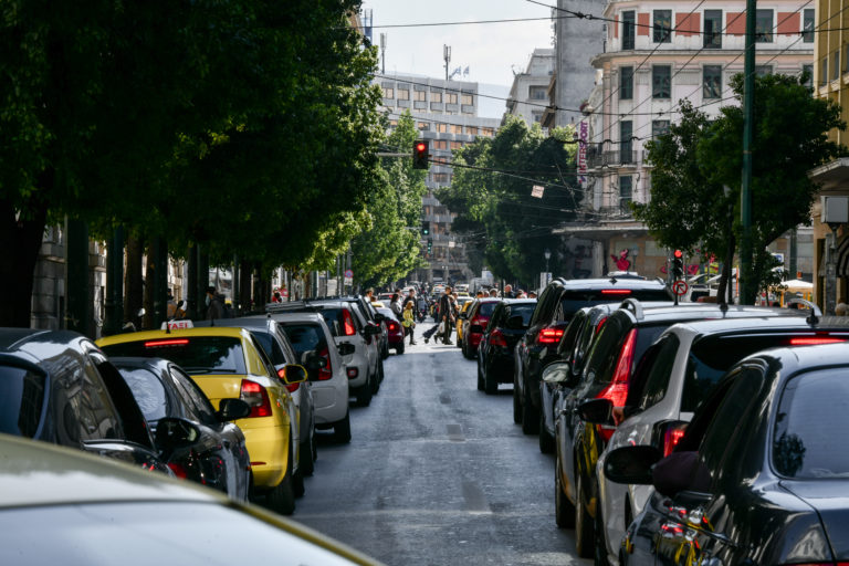 daktylios.gov.gr – Σε λειτουργία ή νέα πλατφόρμα – Οι κάτοχοι ποιων οχημάτων μπορούν να εκδώσουν το ειδικό σήμα κυκλοφορίας
