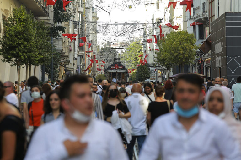 Τουρκία: Ρεκόρ κρουσμάτων από τον Απρίλιο