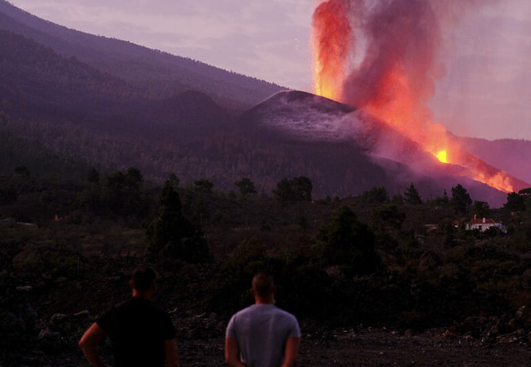 Βίντεο αφιέρωμα ertnews.gr – Ηφαίστεια: Πηγές καταστροφής αλλά και «αναγέννησης»