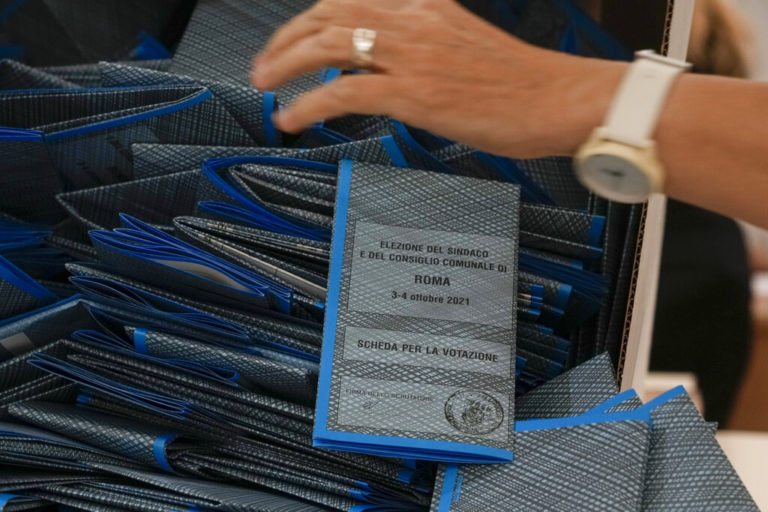 Ιταλία: Αυτοδιοικητικές εκλογές, η επόμενη μέρα – Θετικά η Κεντροαριστερά, κατάρρευση των 5 Αστέρων, αυτοκριτική της Δεξιάς