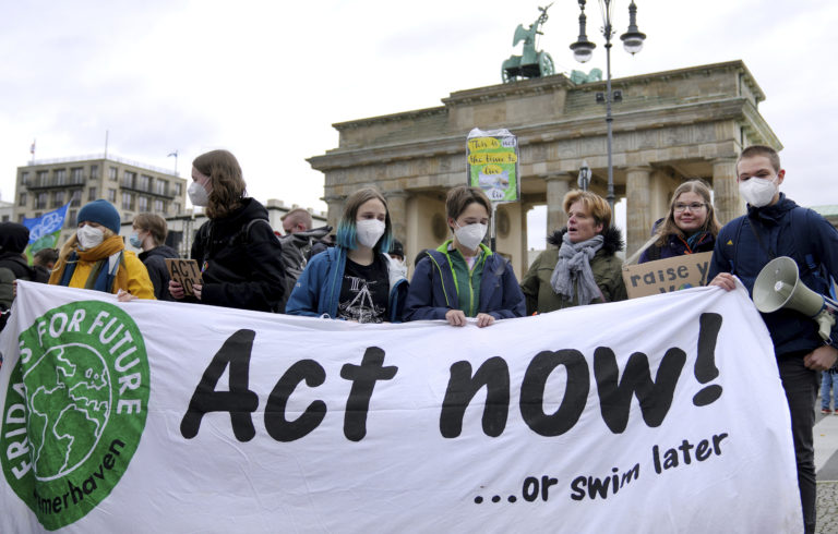 WWF: Πώς η COP26 συνεισφέρει στην επίτευξη των κλιματικών στόχων της Συμφωνίας του Παρισιού