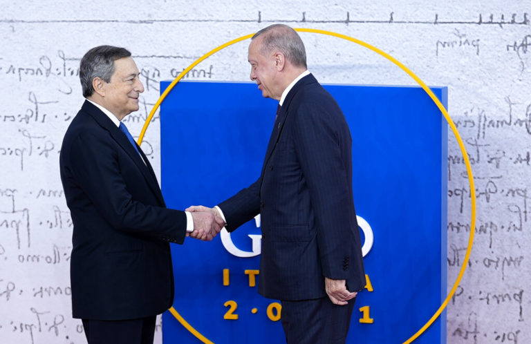 Ρώμη – G20: Διμερής συνάντηση Draghi-Erdogan