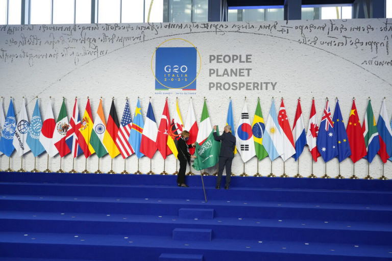 Κώδωνας κινδύνου από τον ΠΟΥ προς τους ηγέτες των G20 για συντονισμένη και άμεση δράση ενάντια στην πανδημία