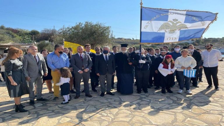 Με μεγαλοπρέπεια γιορτάστηκε στη Δωδεκάνησο η 28η Οκτωβρίου – Δύο μαθητές παρέλασαν στους Αρκιούς