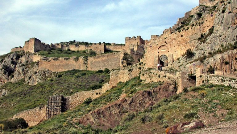 Εκδήλωση λόγου, παραδοσιακής μουσικής και ιστορικών τραγουδιών στην Ακροκόρινθο