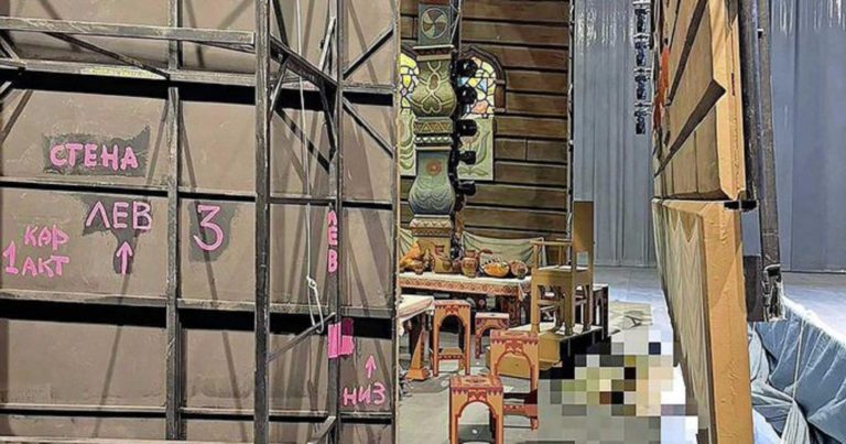 Θάνατος στη σκηνή του Μπολσόι: Καλλιτέχνης καταπλακώθηκε από σκηνικό