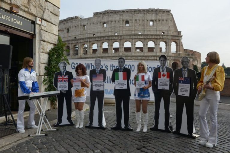 Διαδηλώσεις ανά τον πλανήτη με αφετηρία τη Ρώμη και τη σύνοδο των G20 – «Σκυτάλη» στη Γλασκώβη