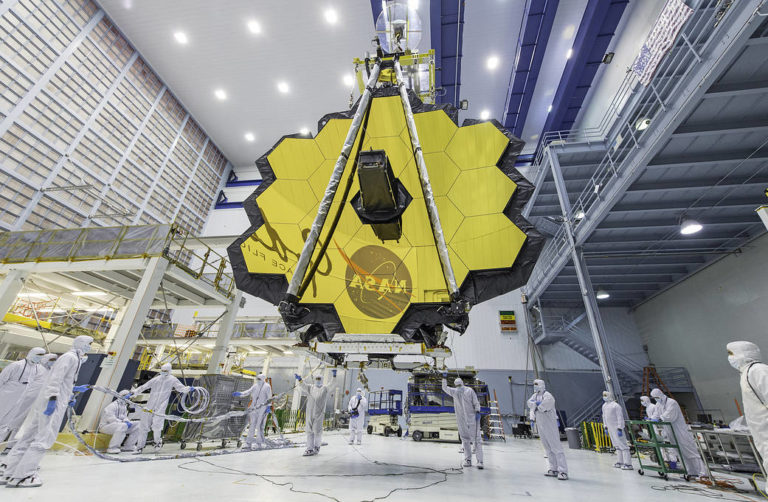 NASA: Το διαστημικό τηλεσκόπιο James Webb ετοιμάζεται για εκτόξευση 