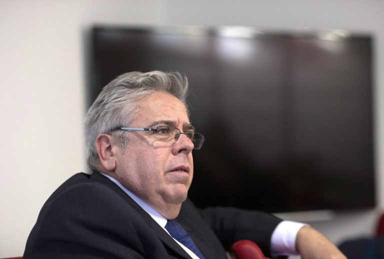 Ο εισηγητής του EK επικρίνει την απόφαση της Τουρκίας να μην απελευθερώσει άμεσα τον ακτιβιστή Οσμάν Καβαλά