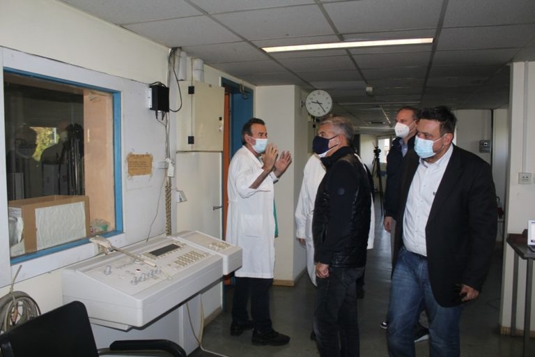 Λάρισα: Σύγχρονος ιατροτεχνολογικός εξοπλισμός στη Γαστρεντερολογική Κλινική του ΓΝΛ