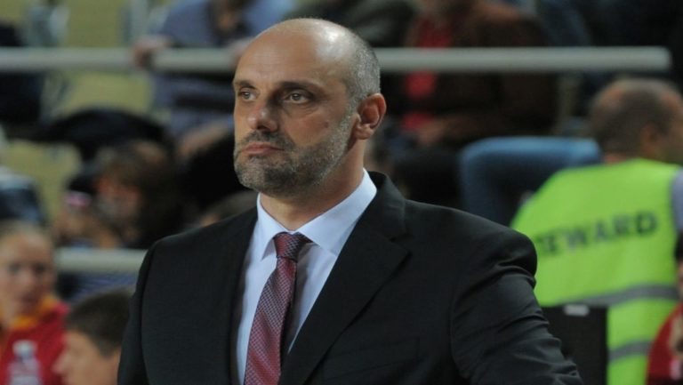 Μπάσκετ: Ο Πρέκας νέος Ομοσπονδιακός της εθνικής γυναικών με βοηθούς Καλέντζου και Τσεμπέρη