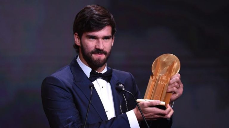 Οι υποψήφιοι για το βραβείο «Κοπά» και το βραβείο «Γιασίν»
