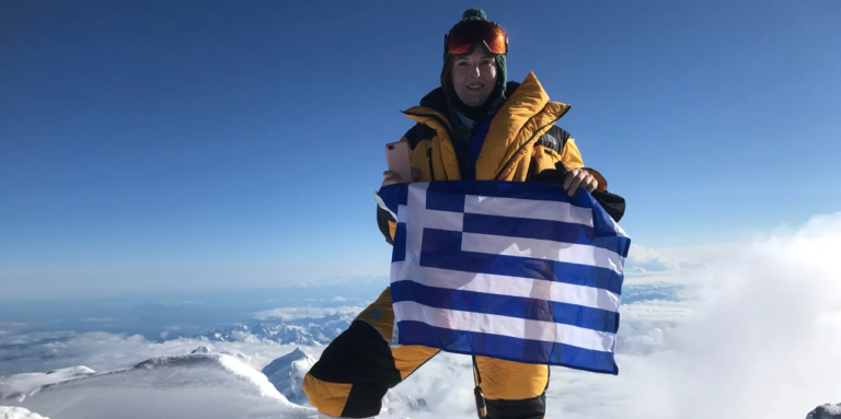 Ελληνίδα αλπινίστρια θα ανέβει στα 4.892 μέτρα στην Ανταρκτική – Το μήνυμα που μεταφέρει