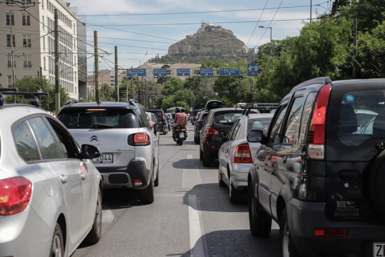 Στην επιτροπή Παραγωγής και Εμπορίου της Βουλής το ν/σ για τα διπλώματα οδήγησης – Τι αλλάζει