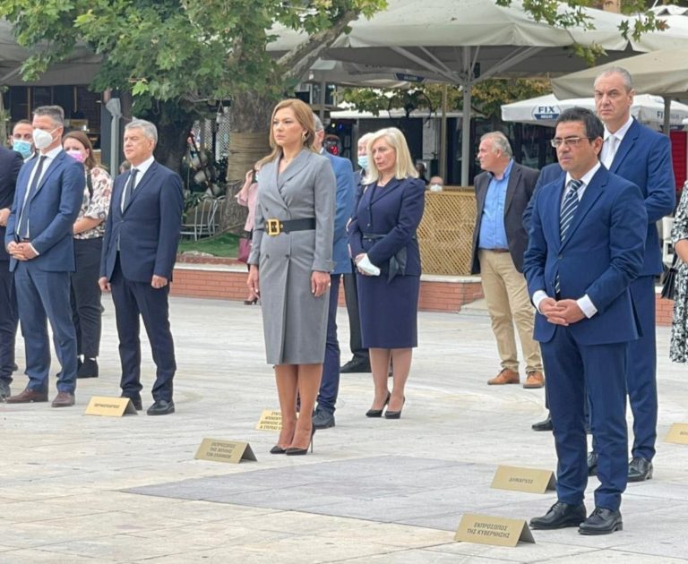 Στις εκδηλώσεις για την απελευθέρωση της Ελασσόνας η Στ. Μπίζιου