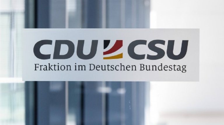 Γερμανία: Δημοσκόπηση κόλαφος για τη συντηρητική Χριστιανική Ένωση CDU/CSU