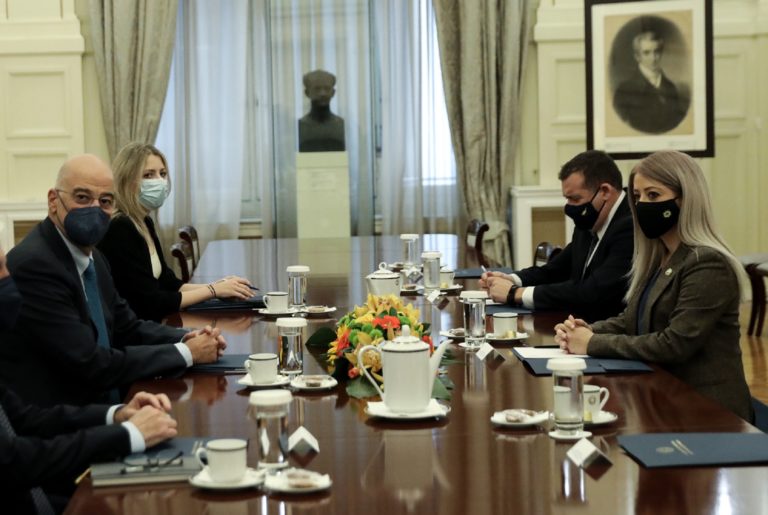 Συνάντηση Ν. Δένδια με την Πρόεδρο της Κυπριακής Βουλής Α. Δημητρίου (video)