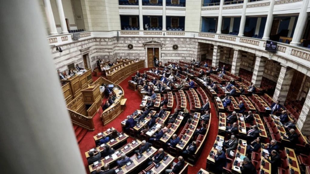Βουλή: Σήμερα στην “Ώρα του Πρωθυπουργού” η πολιτική αντιπαράθεση για την πανδημία