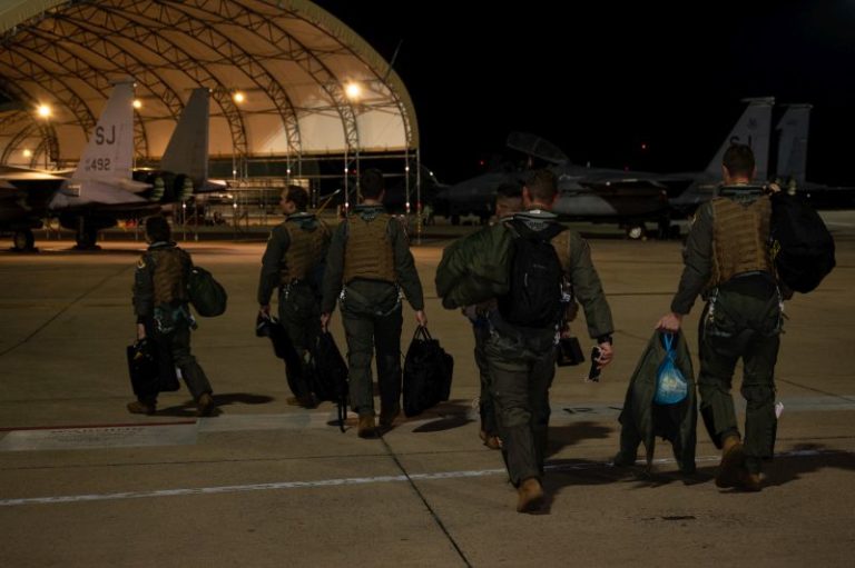 Αμερικάνικα F-15 στην 110 Π.Μ. στη Λάρισα – Συμμετέχουν σε άσκηση