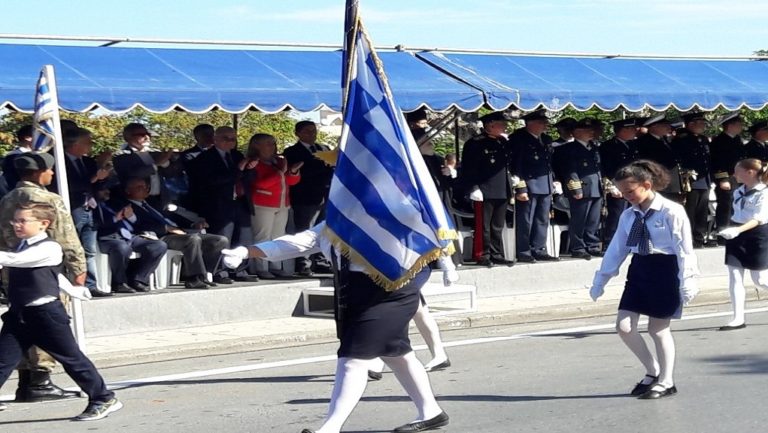 Παρέλαση με μέτρα στο Ηράκλειο