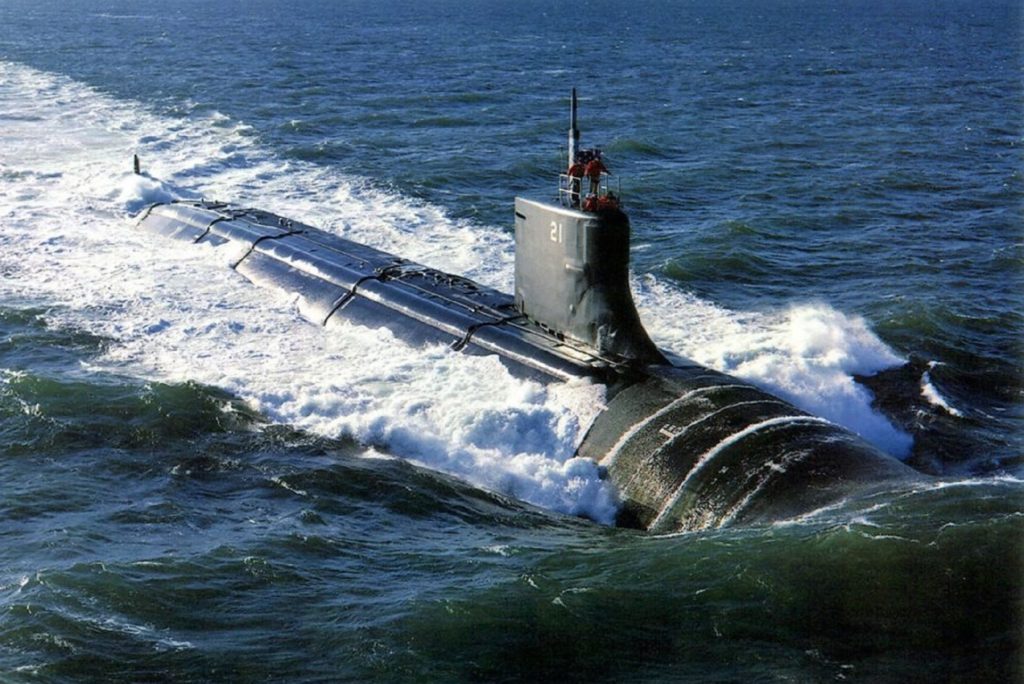 Αμερικανικό πυρηνικό υποβρύχιο συγκρούστηκε με άγνωστο αντικείμενο στη Σινική Θάλασσα