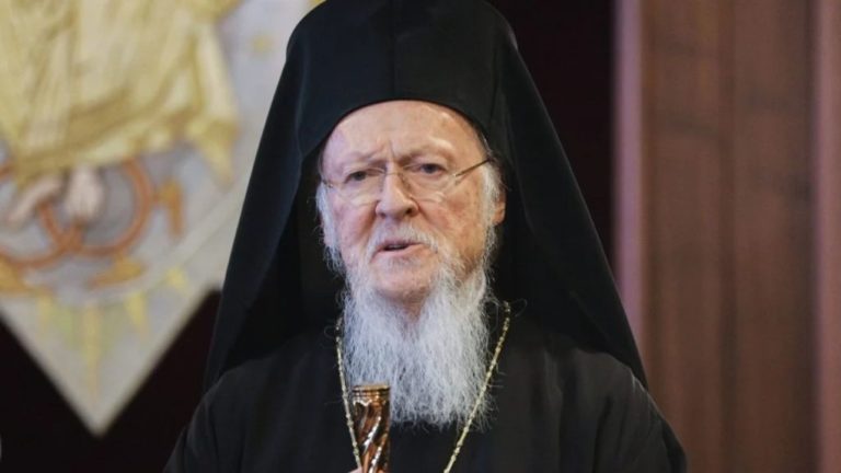 Kαταδικάζει την εισβολή στην Ουκρανία o Οικουμενικός Πατριάρχης Βαρθολομαίος