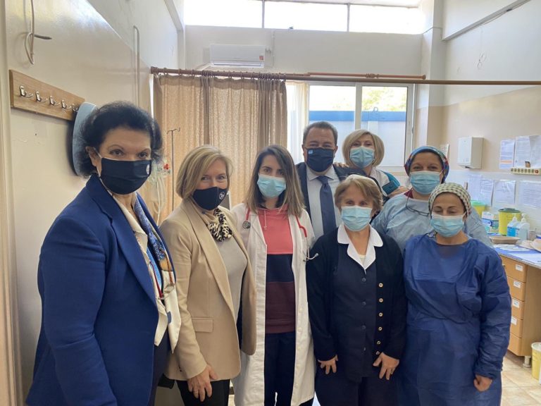 Κομοτηνή: Στο Σισμανόγλειο νοσοκομείο η Αν. Υπουργός Υγείας Μίνα Γκάγκα