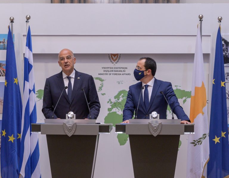 Έντονη διπλωματική κινητικότητα – Προκαλεί η Άγκυρα ενοχλημένη από την Ελληνογαλλική συμφωνία