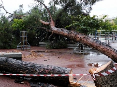 Καταγραφή ζημιών στην Κεντρική Μακεδονία