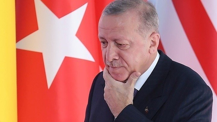 Τουρκία: Συνεχίζεται η πτώση για το κόμμα του Ερντογάν