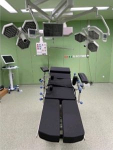 Δωρεά από τη Βουλή οι υπερσύγχρονες χειρουργικές τράπεζες στο ΠΓΝΙ