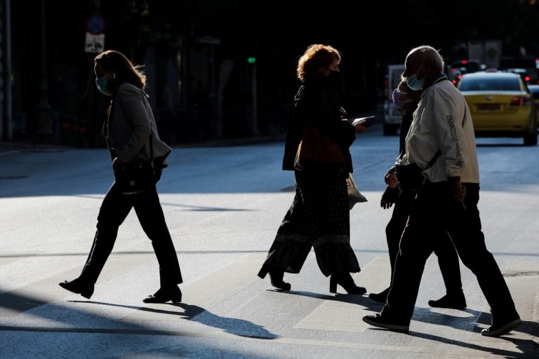 Χ. Γώγος: «Ξέχασαν» τον εμβολιασμό οι 65 και άνω – Παράλληλη μάχη για περιστατικά μη covid (video)