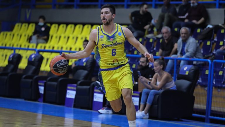 Περιστέρι: «Νοκ-άουτ» για 6-8 εβδομάδες ο Μωραΐτης