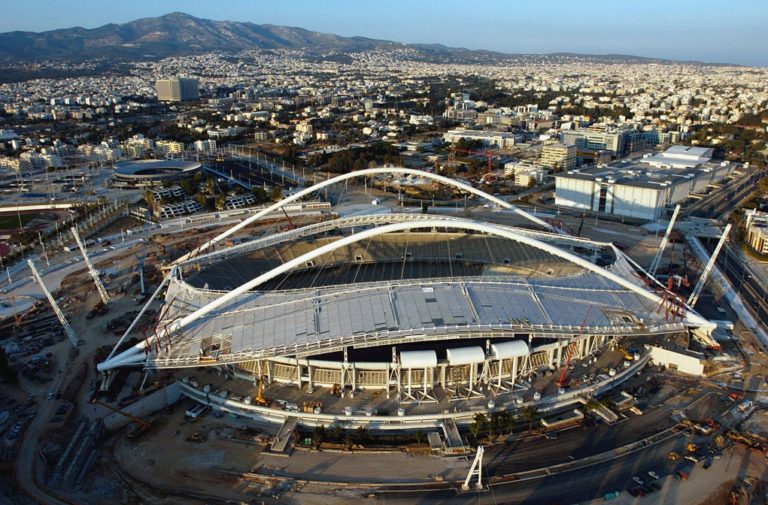 Στέγαστρο Καλατράβα: Τι ισχύει με τη στατικότητά του – Πότε θα γίνει η συντήρηση