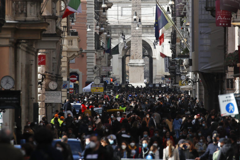 Ιταλία: Διευρύνεται με την πανδημία η διαφορά Βορρά-Νότου – Πρώτη πόλη σε ποιότητα ζωής η Parma, πέφτει στην 54η θέση η Ρώμη