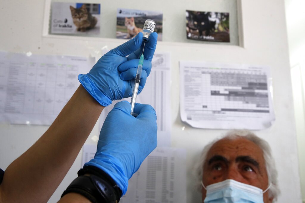 Λέσβος: Ο συνοδός των εμβολίων ήρθε αλλά χωρίς τα εμβόλια