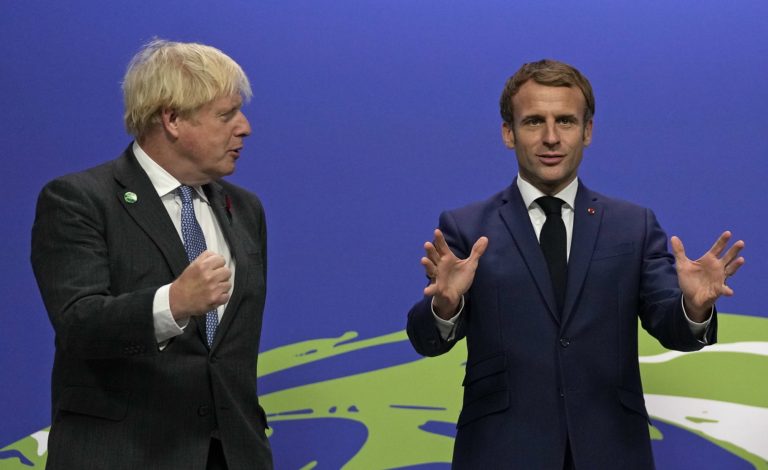 Πόλεμος των Ψαράδων: Συνεχίζονται οι διαπραγματεύσεις – Αναβάλει η Γαλλία τις κυρώσεις στη Βρετανία