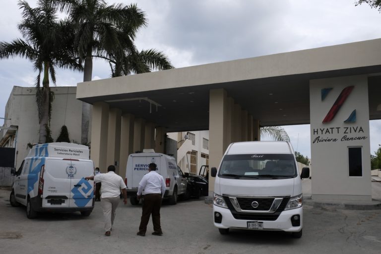 Μεξικό: Δύο νεκροί από ανταλλαγή πυρών σε παραλία ξενοδοχείου κοντά στο Κανκούν