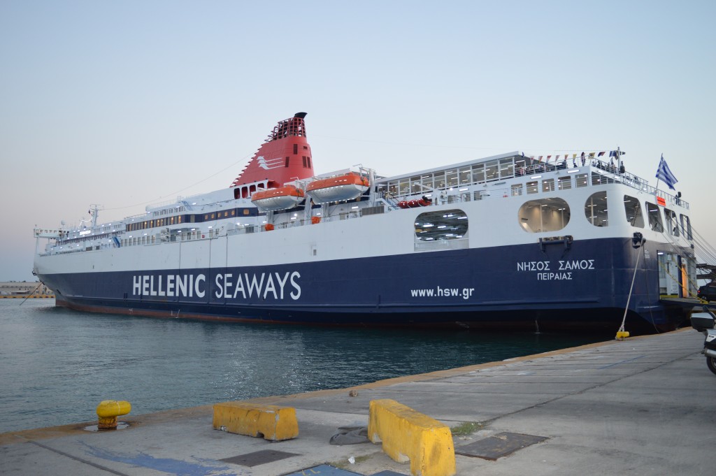 Χίος: Πρόσκρουση επιβατηγού πλοίου στο λιμάνι – Δεν αναφέρθηκε τραυματισμός επιβάτη