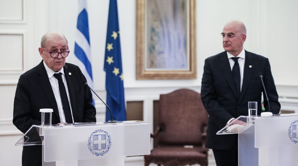 Συνάντηση του Ν. Δένδια με τον Ζαν-Ιβ Λε Ντριάν – Στρατηγικοί σύμμαχοι Ελλάδα και Γαλλία