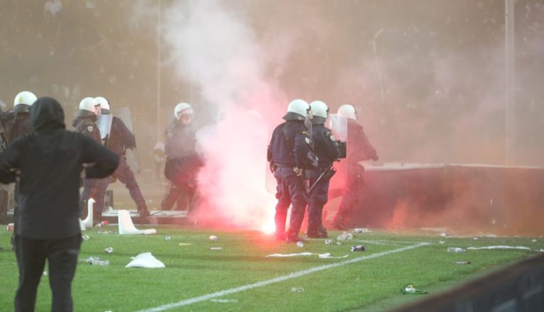 Επεισόδια μετά τον αγώνα Άρη Πατρών – Παναιγιαλείου: Πέντε συλλήψεις οπαδών