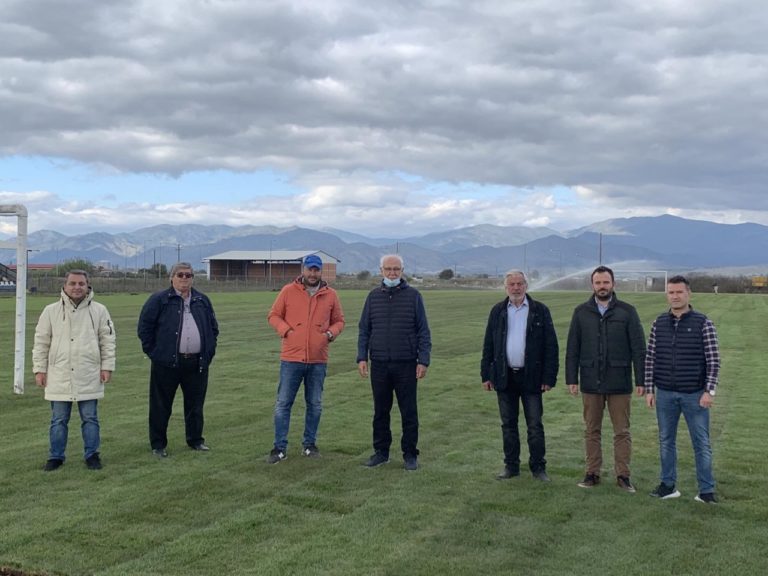 Δήμος Λαρισαίων: Nέος χλοοτάπητας στο γήπεδο της Φαλάνης