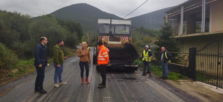 Εργασίες ασφαλτόστρωσης σε Πτελεό και Κοκκωτούς από την Περιφέρεια Θεσσαλίας