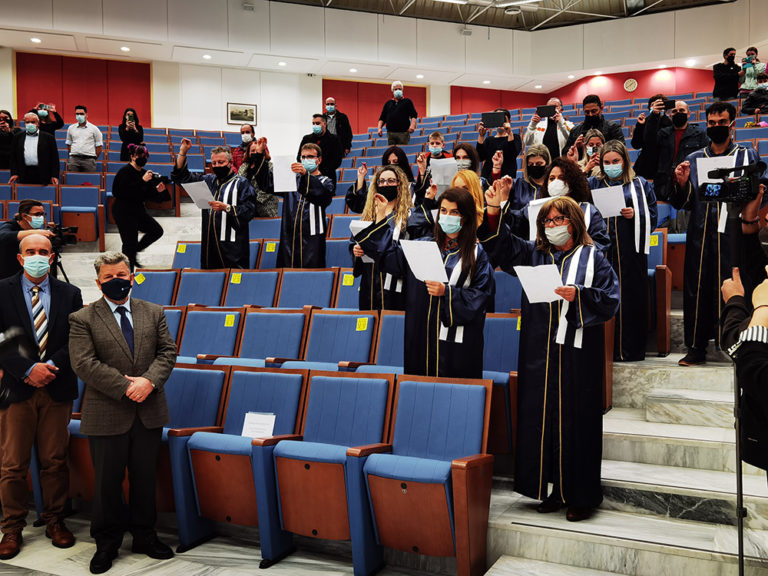 Ορκωμοσία αποφοίτων μεταπτυχιακού προγράμματος στο Πανεπιστήμιο Πελοποννήσου