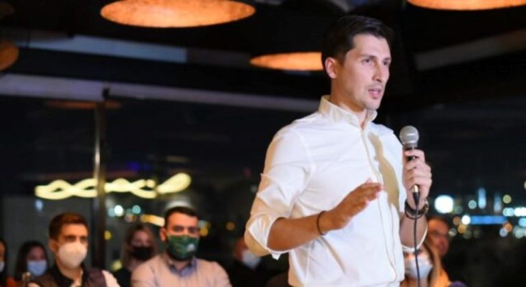 Στην Κρήτη ο Παύλος  Χρηστίδης