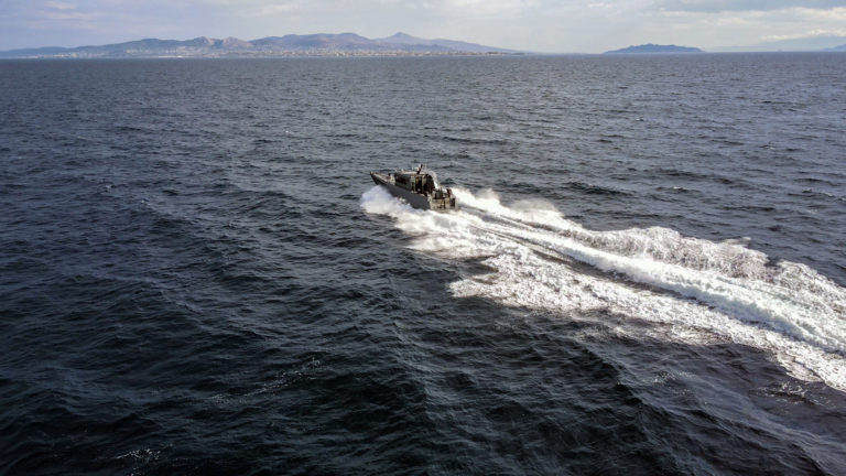 Σύσκεψη στο ΓΕΕΘΑ — Μέτρα αυξημένης επιτήρησης χερσαίων και θαλάσσιων συνόρων (video)
